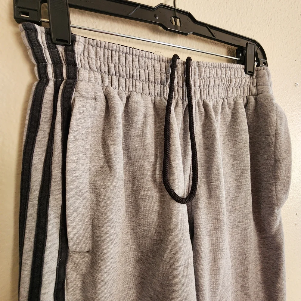 Adidas Mens Small Jogger Sweats Gray And Black Stripe Down Side